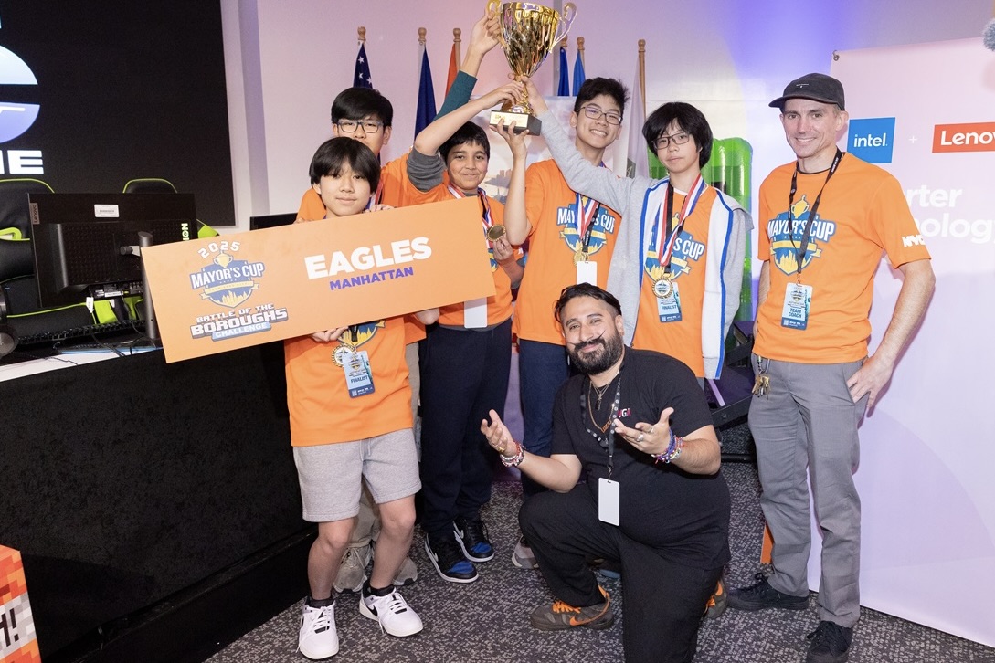 NYCSchools's tweet photo. Congratulations to all our students who competed in the 2025 @Minecraft Battle of the Boroughs Finals last weekend! 👾
 
Over 3,000 students in grades K–12 participated in this two-month competition, where they redesigned NYC to be more inclusive, sustainable, and future-ready. https://t.co/gxcrjOaYKB