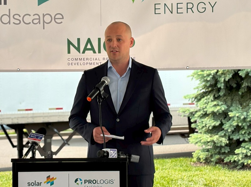Real Estate NJ (@newsbyrenj) on Twitter photo From The Briefing: 6-6-25
#PerthAmboy #warehouse, #site of #NJs first-ever #community #solar project, back in focus as @govMurphy, #business leaders tout program’s role in reducing #energycosts
<a href="/solar_landscape/">Solar Landscape</a>
ow.ly/in6950W5rpn
#TheDailyBriefing #RealEstateNJ #news #deal From The Briefing: 6-6-25
#PerthAmboy #warehouse, #site of #NJs first-ever #community #solar project, back in focus as @govMurphy, #business leaders tout program’s role in reducing #energycosts
<a href="/solar_landscape/">Solar Landscape</a>
ow.ly/in6950W5rpn
#TheDailyBriefing #RealEstateNJ #news #deal