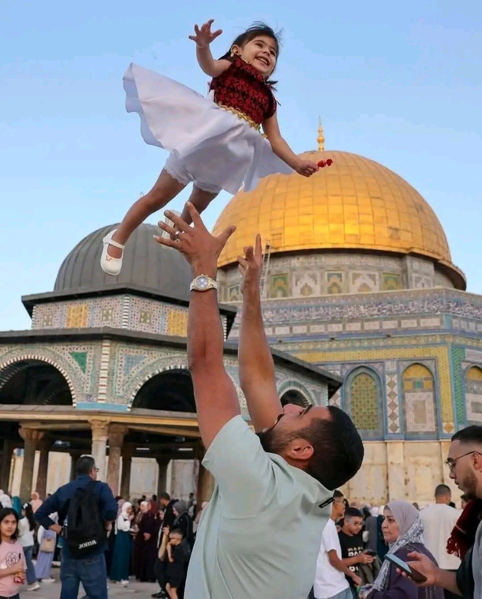 العِيد من المَسجد الأقصىٰ 🇩🇿❤️🇵🇸
#عيد_الأضحى_المبارك #عيدكم_مبارك #الجزائر #فلسطين #غزة