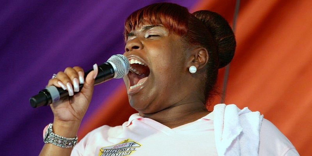 Love U For Life by Jodeci makes me want to just squall for an hr. Bc I WANNA LOVE YEWWW FA LIFEEEEE! CAUSE YOUR LOVE IS WHY I LIVEEEEE.