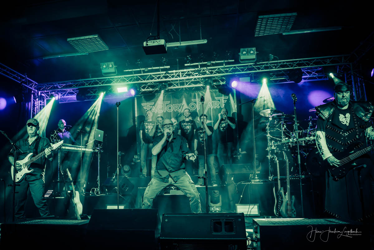 Factory of Art (@factory_of_art) on Twitter photo Ein Jahr später…
Heute vor einem Jahr fand unsere Record Release Party im Hellraiser statt und am nächsten Tag die Veröffentlichung unseres dritten Albums „Back To Life“. 🤘
<a href="/ArtistRTweeters/">Artist RTs</a> #factoryofart #backtolife #MetalHead #Metalheads #heavy #HeavyMetal Ein Jahr später…
Heute vor einem Jahr fand unsere Record Release Party im Hellraiser statt und am nächsten Tag die Veröffentlichung unseres dritten Albums „Back To Life“. 🤘
<a href="/ArtistRTweeters/">Artist RTs</a> #factoryofart #backtolife #MetalHead #Metalheads #heavy #HeavyMetal