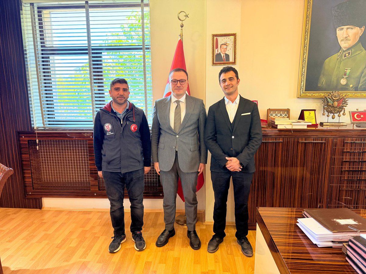 Kaymakamımız Sayın Tuncay Kaldırım, SYDV personeli ile bayramlaştı.