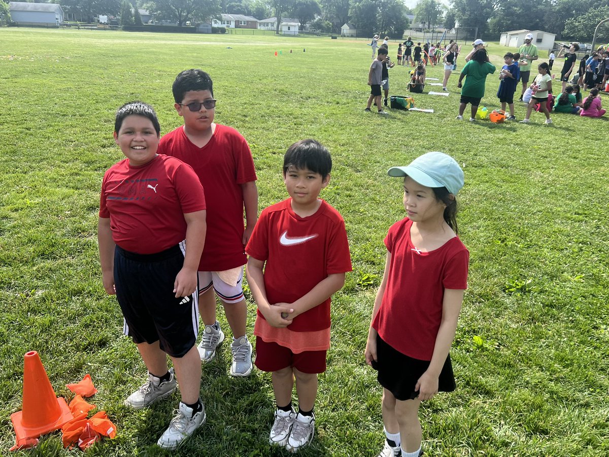Rolando Tillman (@ro2till) on Twitter photo It’s <a href="/GuilfordEle/">Guilford Elementary School</a> Field Day! Our Guilford Gators are enjoying a full day of fun with our 5 Components of Fitness! Let’s Gooooo!!! 🐊 It’s <a href="/GuilfordEle/">Guilford Elementary School</a> Field Day! Our Guilford Gators are enjoying a full day of fun with our 5 Components of Fitness! Let’s Gooooo!!! 🐊