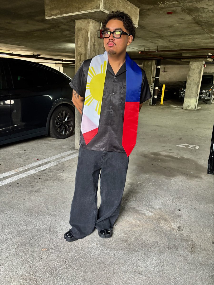 Hadda get another degree ❤️