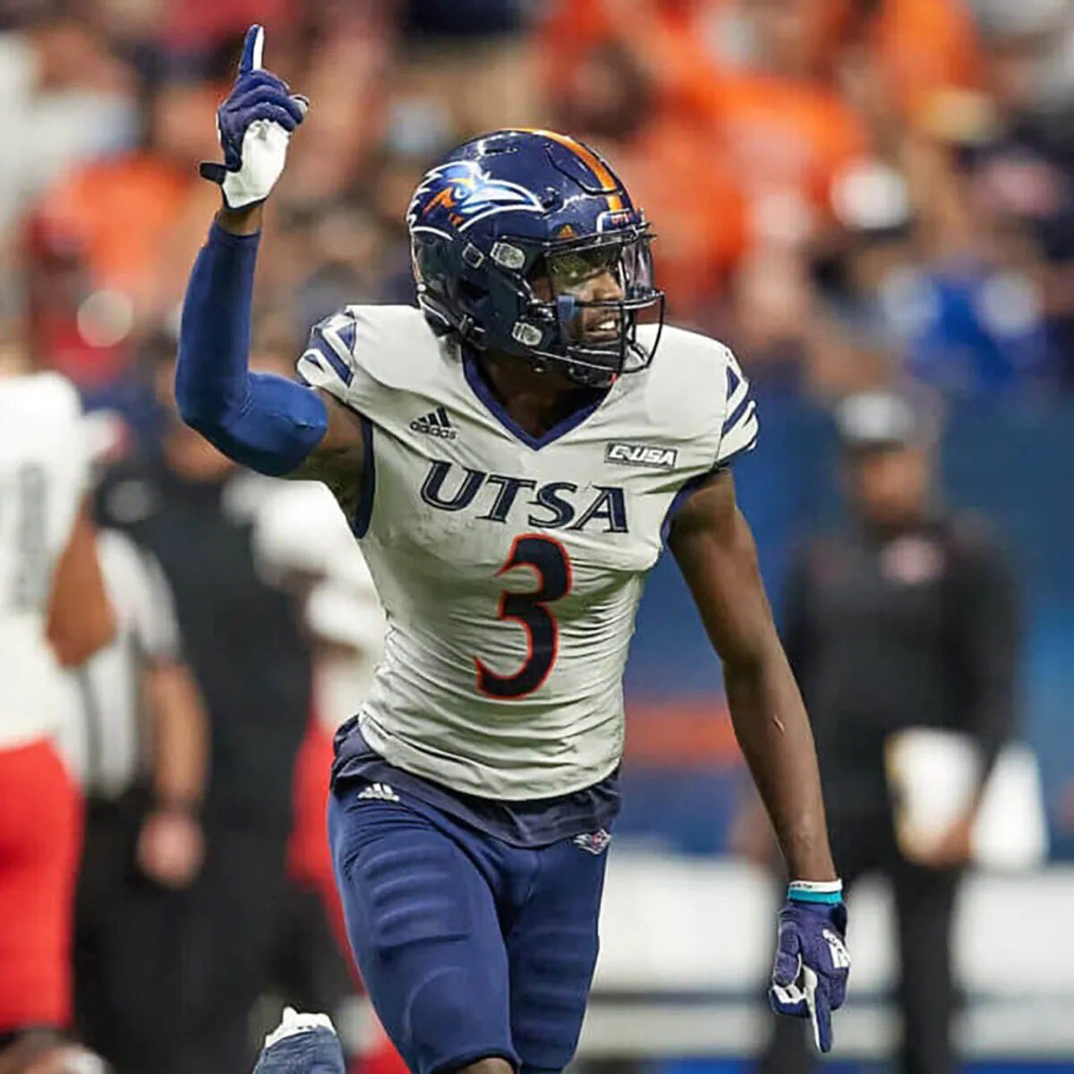 Joe McKinney ll (@joejoe4sixx) on Twitter photo #AGTG After a great conversation with <a href="/CoachTimYoder/">Tim Yoder</a> I am blessed to receive an offer from <a href="/UTSAFTBL/">UTSA Football 🏈</a> <a href="/Duncanville_FB/">Duncanville High School Football 🏈</a> <a href="/jaylinnelson12/">Coach JayNel🕸️</a> <a href="/Coach_Lavender/">Coach_Lavender</a> <a href="/247Sports/">247Sports</a> <a href="/Rivals/">Rivals</a> <a href="/CoachXBrown/">Xavier Brown</a> #AGTG After a great conversation with <a href="/CoachTimYoder/">Tim Yoder</a> I am blessed to receive an offer from <a href="/UTSAFTBL/">UTSA Football 🏈</a> <a href="/Duncanville_FB/">Duncanville High School Football 🏈</a> <a href="/jaylinnelson12/">Coach JayNel🕸️</a> <a href="/Coach_Lavender/">Coach_Lavender</a> <a href="/247Sports/">247Sports</a> <a href="/Rivals/">Rivals</a> <a href="/CoachXBrown/">Xavier Brown</a>