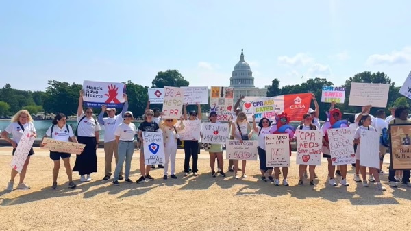 HRA and HRS proudly representing today in D.C. to raise awareness for Sudden Cardiac Arrest and to advocate for CPR and AED training for all.

#EverySecondCounts #CPRAwareness #SCA Save a life. Get AED and CPR trained.