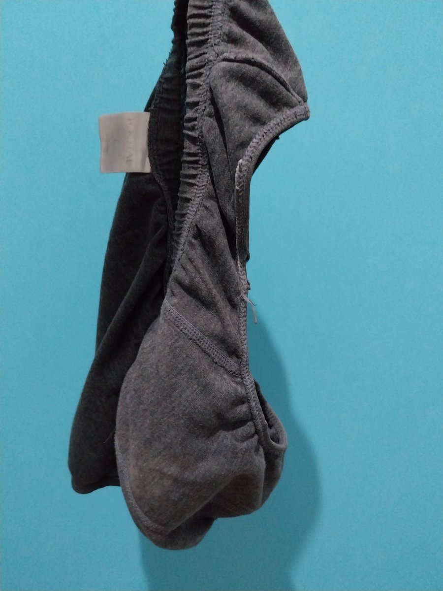 Sempak org masuk ke pakaian gw saat londri 🤭😁