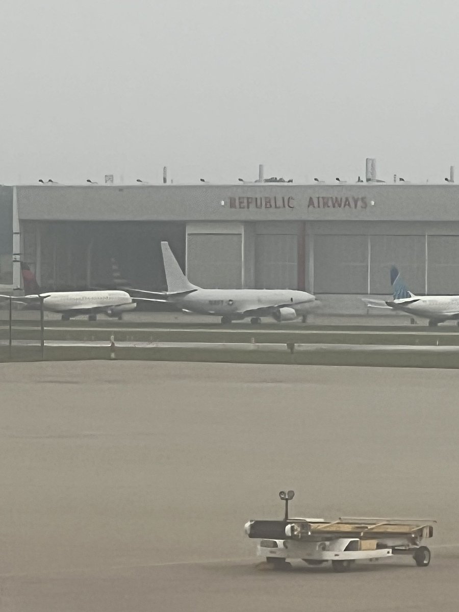 Goldwinginit's tweet image. P-8A at IND.
