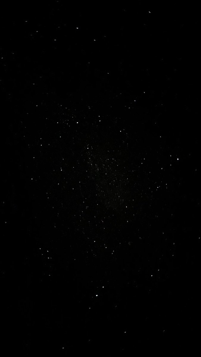 ezgihoscan's tweet photo. 🖤✨ https://t.co/VFMLA17RpM