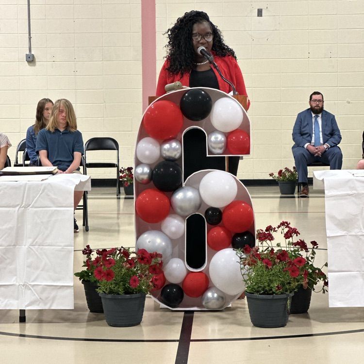 PalmyraProud's tweet photo. Such a wonderful sendoff for the 6th Graders moving up to the Palmyra Middle School this week. https://t.co/VNhDhMecgc