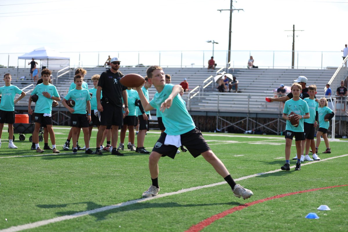 walli42's tweet image. Brad had a great camp this week at QB Next in Fort Walton, FL! He learned so much and got better! Really proud of him for going out there and showing what he can do! #QBNEXT25 #QBVISION