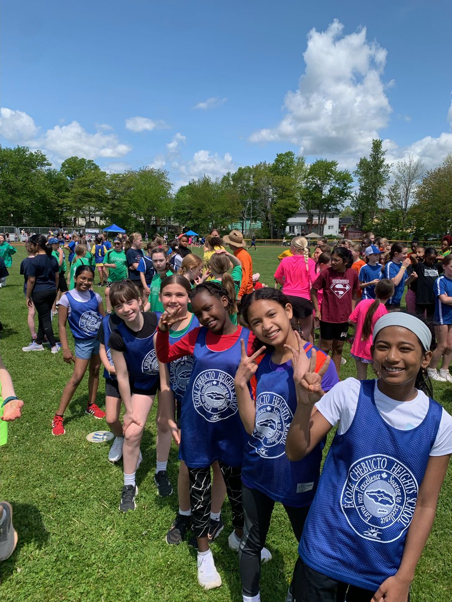 École Chebucto Heights School (@chebuctoh) on Twitter photo Grades 4 and 5 students had 2 beautiful days at track and field. Thank you Mr. Grant for making it happen 🏃🏾 Grades 4 and 5 students had 2 beautiful days at track and field. Thank you Mr. Grant for making it happen 🏃🏾