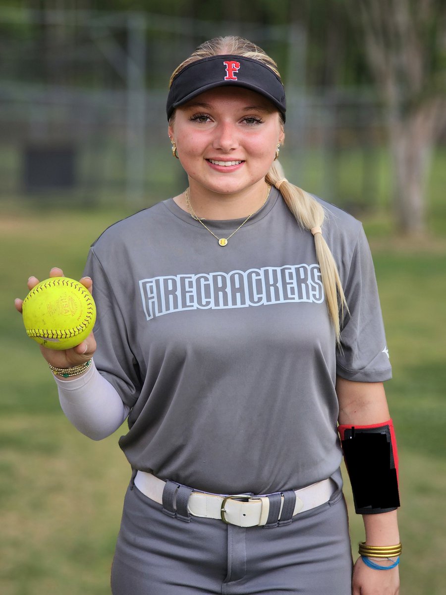 Congrats to Madeline <a href="/FlammiaMadeline/">Madeline Flammia</a> on her 2nd Bomb of the day!