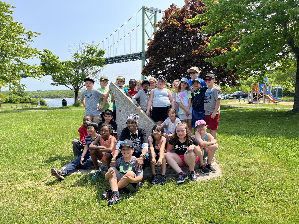École Chebucto Heights School (@chebuctoh) on Twitter photo 3 Fucsek went on their annual trip to Africville. The students were extremely excited when they found out Beatrice(Queenie) from the book would be their guide! 3 Fucsek went on their annual trip to Africville. The students were extremely excited when they found out Beatrice(Queenie) from the book would be their guide!