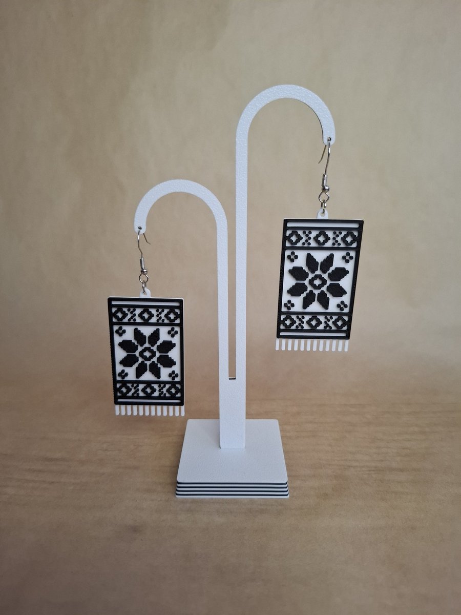 Отаке надрукувала.