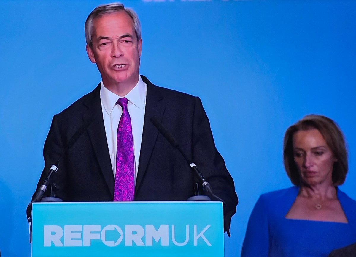 Thomas Standfield (@tstandfield1789) on Twitter photo Well, well, well.
Reform are to try to stop councils they control from contributing to the pensions of council workers.
Needless to say, stopping pension contributions is entirely illegal.
Not that the law matters anymore.
<a href="/Nigel_Farage/">Nigel Farage MP</a> <a href="/reformparty_uk/">Reform UK</a> <a href="/TiceRichard/">Richard Tice MP ๐ฌ๐ง</a> Well, well, well.
Reform are to try to stop councils they control from contributing to the pensions of council workers.
Needless to say, stopping pension contributions is entirely illegal.
Not that the law matters anymore.
<a href="/Nigel_Farage/">Nigel Farage MP</a> <a href="/reformparty_uk/">Reform UK</a> <a href="/TiceRichard/">Richard Tice MP ๐ฌ๐ง</a>