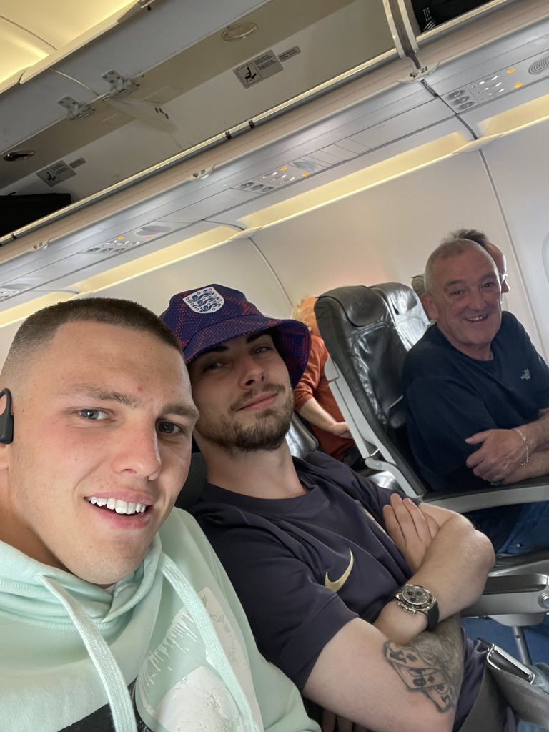 Andorra away 🏴󠁧󠁢󠁥󠁮󠁧󠁿