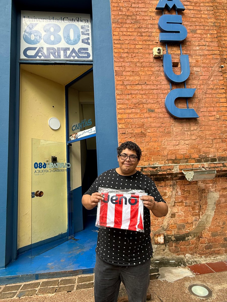 Alcides Valentín Báez 🇵🇾 (@alcidesbaez74) on Twitter photo ¡Felicidades a nuestro primer ganador! <a href="/lidaes1980/">lidaes</a> 👏
Ya pasó a retirar su premio, la camiseta de la Albirroja, gentileza de <a href="/uenopy/">ueno bank</a> 🎁🇵🇾
<a href="/PuntoPenal/">PUNTO PENAL</a>
<a href="/680CARITAS/">Radio Cáritas UC</a> ¡Felicidades a nuestro primer ganador! <a href="/lidaes1980/">lidaes</a> 👏
Ya pasó a retirar su premio, la camiseta de la Albirroja, gentileza de <a href="/uenopy/">ueno bank</a> 🎁🇵🇾
<a href="/PuntoPenal/">PUNTO PENAL</a>
<a href="/680CARITAS/">Radio Cáritas UC</a>