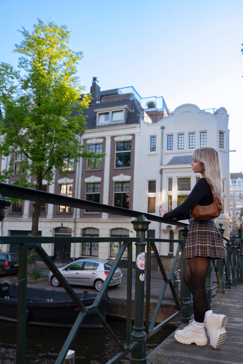amsterDAM