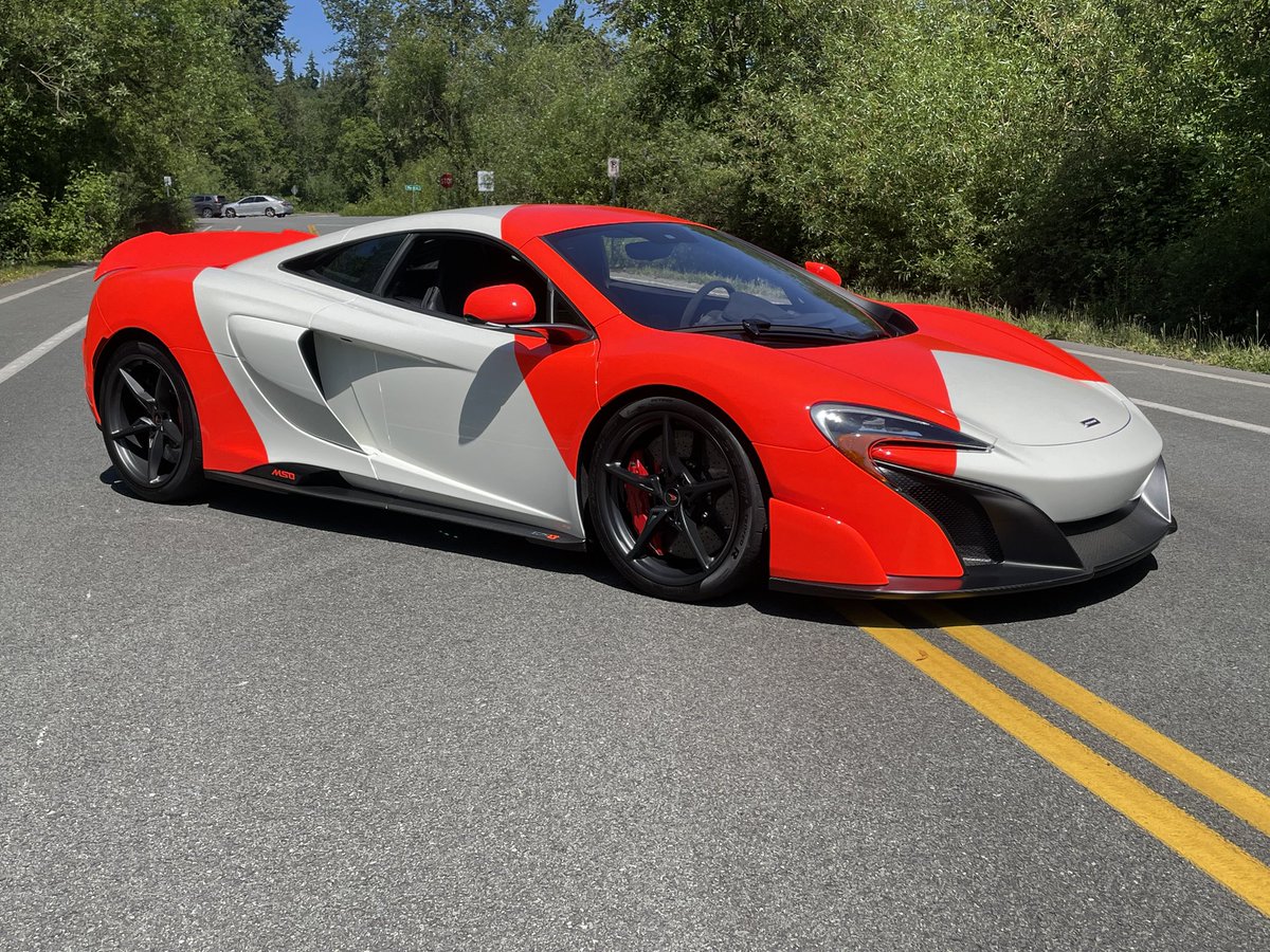 CatsExotics's tweet photo. Incoming! 2016 McLaren 675LT! Just under 3k miles! McLaren MSO paint livery! Call for details 425-787-6200 https://t.co/TqOj1bYdwG