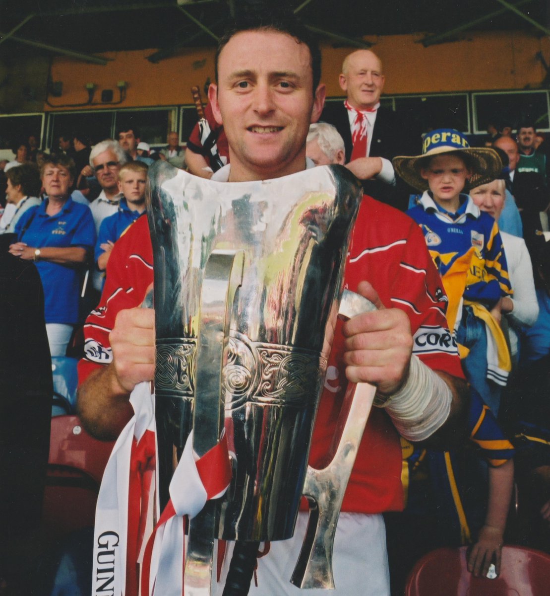 Club chairman Fergal Ryan pictured after captaining <a href="/OfficialCorkGAA/">Cork GAA</a> to Munster final glory 25 years ago ❤️🤍

Here's hoping for another provincial title for the Rebels in Limerick tomorrow night!

📸 <a href="/GeorgeHatchell2/">George Hatchell</a>