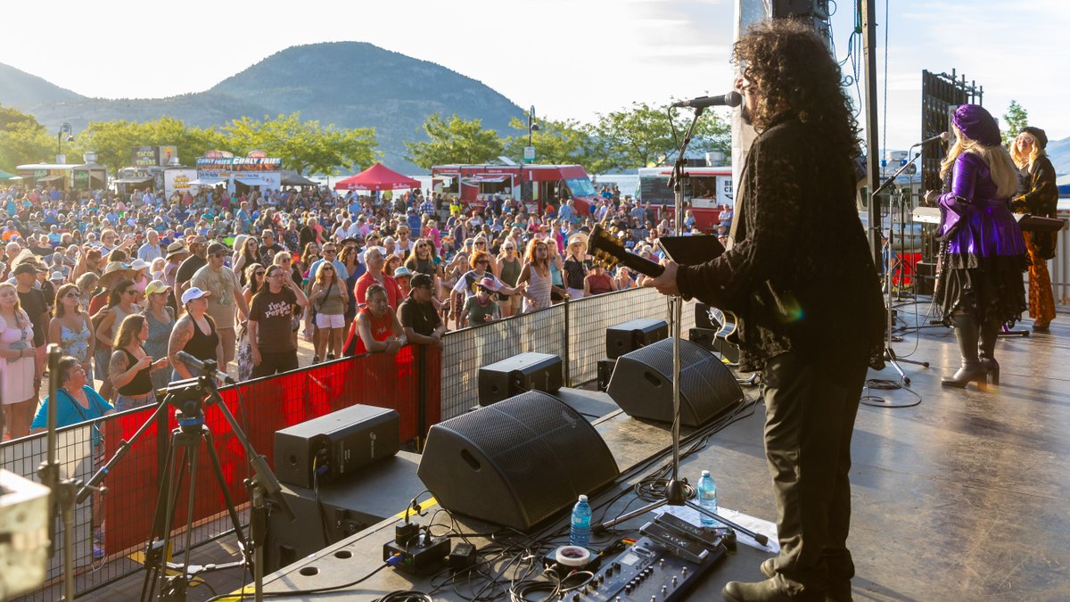 Get ready! The Penticton Peach Festival is back August 6-10, bringing five days of FREE family fun and live music! Whether you're a local, a visitor, you know this festival is pure summer fun! ☀️🎶 🍑
visitpenticton.com/nm_event/penti…

#visitpenticton #peachfest #okanagan