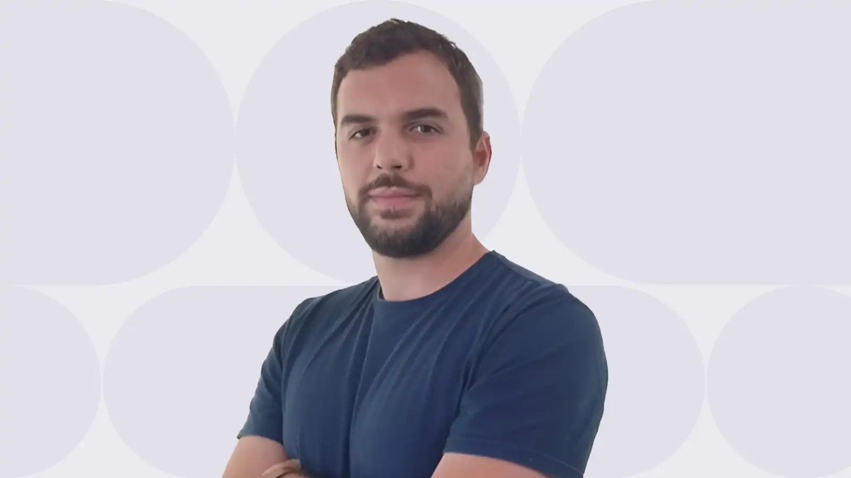 CIOonline's tweet image. Data mesh isn’t just IT architecture—it’s the backbone of enterprise-ready AI. Daniel Avancini explains why the future of AI depends on it.
#AIArchitecture #DataMesh #EnterpriseAI
➡️trib.al/kJhuDE6