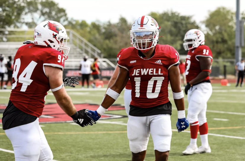 Isaac Hudson (@isaacgodplans) on Twitter photo After a great day at the <a href="/LindenwoodFB/">Lindenwood Football</a> camp I had and great conversation with <a href="/CoachAmbroson/">Jason Ambroson</a> <a href="/CoachBethany/">Corey Bethany</a>
I blessed to receive an offer for William Jewell
<a href="/JPRockMO/">JP Rock</a> <a href="/coachnellyy/">Dominic Nelson (Coach Nelly Wopp)</a> <a href="/AllenTrieu/">Allen Trieu</a> <a href="/On3Recruits/">On3 Recruits</a> <a href="/On3sports/">On3</a> <a href="/PrepRedzoneMO/">Prep Redzone Missouri</a> <a href="/ChadSimmons_/">ChadSimmons</a> After a great day at the <a href="/LindenwoodFB/">Lindenwood Football</a> camp I had and great conversation with <a href="/CoachAmbroson/">Jason Ambroson</a> <a href="/CoachBethany/">Corey Bethany</a>
I blessed to receive an offer for William Jewell
<a href="/JPRockMO/">JP Rock</a> <a href="/coachnellyy/">Dominic Nelson (Coach Nelly Wopp)</a> <a href="/AllenTrieu/">Allen Trieu</a> <a href="/On3Recruits/">On3 Recruits</a> <a href="/On3sports/">On3</a> <a href="/PrepRedzoneMO/">Prep Redzone Missouri</a> <a href="/ChadSimmons_/">ChadSimmons</a>