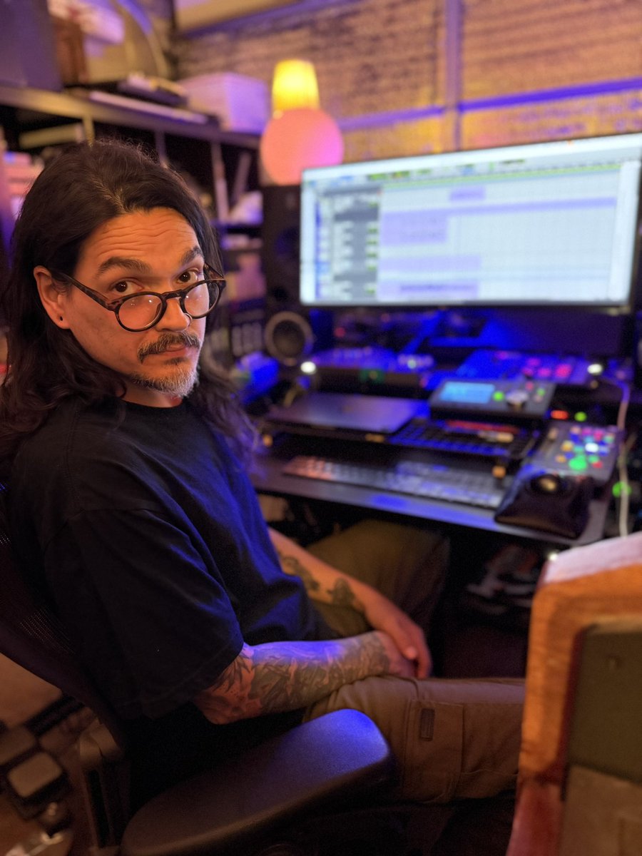 I'm psyched to be a part of my close and long time friend, Vadim Taver's cover of "Serenade" originally by hardcore group,
<a href="/Bandcamp/">bandcamp</a> @wreckinjoint
#Vadimtaver #ashes #serenade #hardcore #90shardcore #poisonthewell #thisdayforward #shotoniphone #behindthemac #producer #paristexas