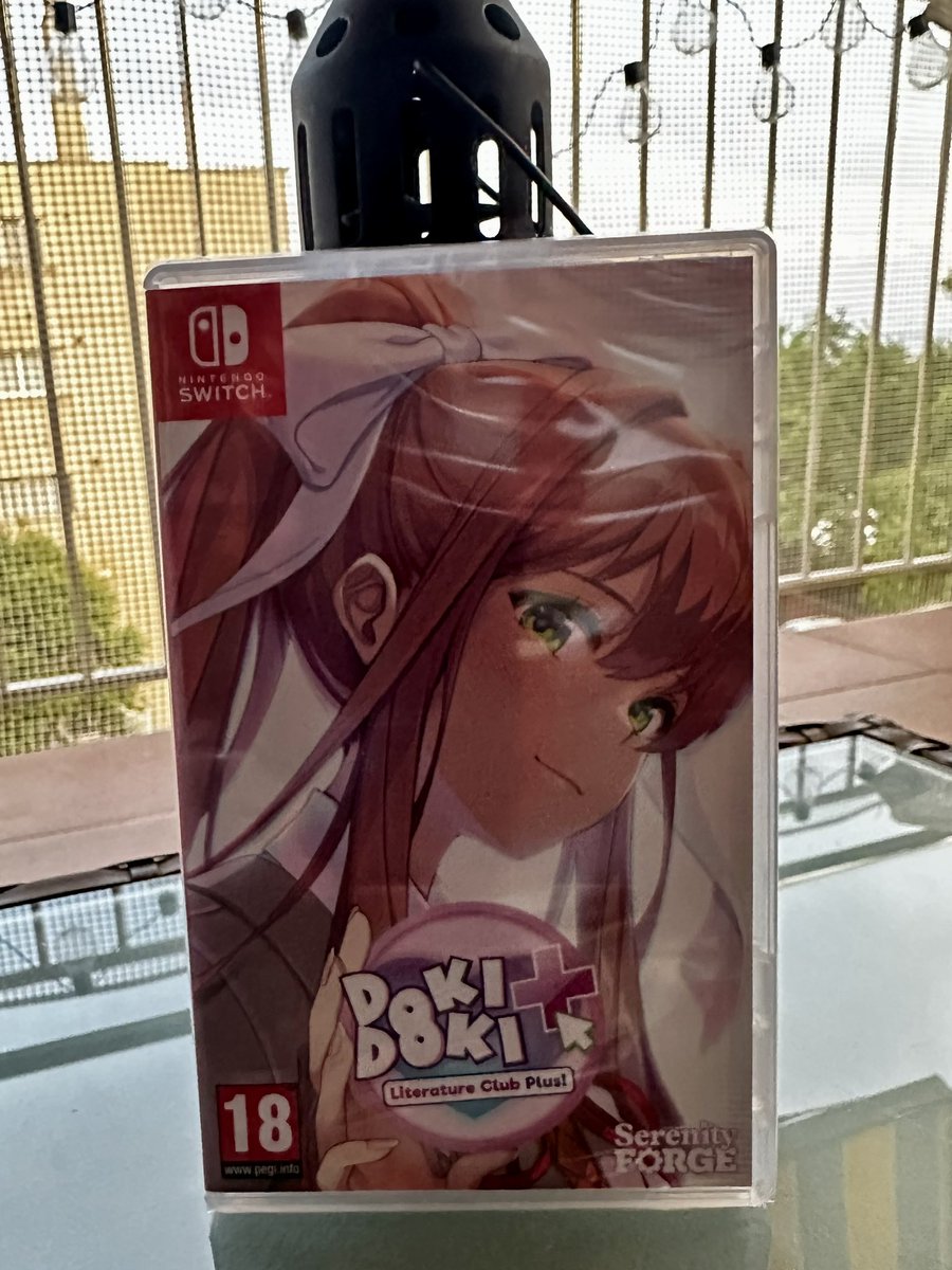 🎉Ja el tenim a les nostres mans!

L'obra maestra, reeditada per <a href="/MeridiemGames/">Meridiem</a>, Doki Doki Literature Club Plus!

amzn.to/4jIBMpY