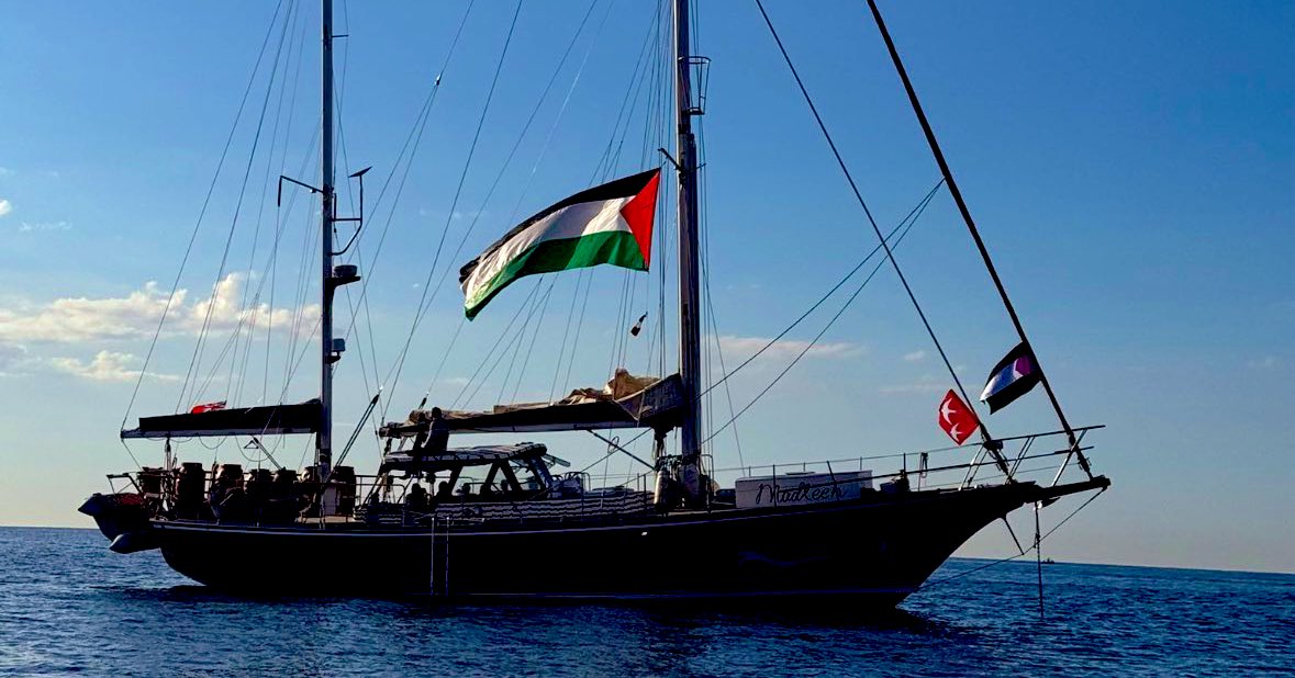 عاجل 

سفينة مادلين اسطول الحرية وصلت قبل قليل قبالة سواحل مرسى مطروح المصرية 

يومين فقط وستصل قطاع غزة باذن الله

ساعات مهمة وخطيرة .. الاحتلال غدار