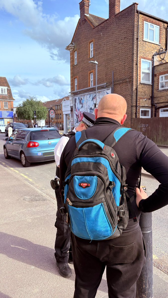 Whilst on patrol in Station Road, PC 1477NW 🧔🏻‍♂️ saw a man loitering and drinking alcohol on the corner of Cambridge Road.

Street drinking is considered anti social behaviour and can lead to public order offences.

The man was given an ASB Warning and had his alcohol confiscated.