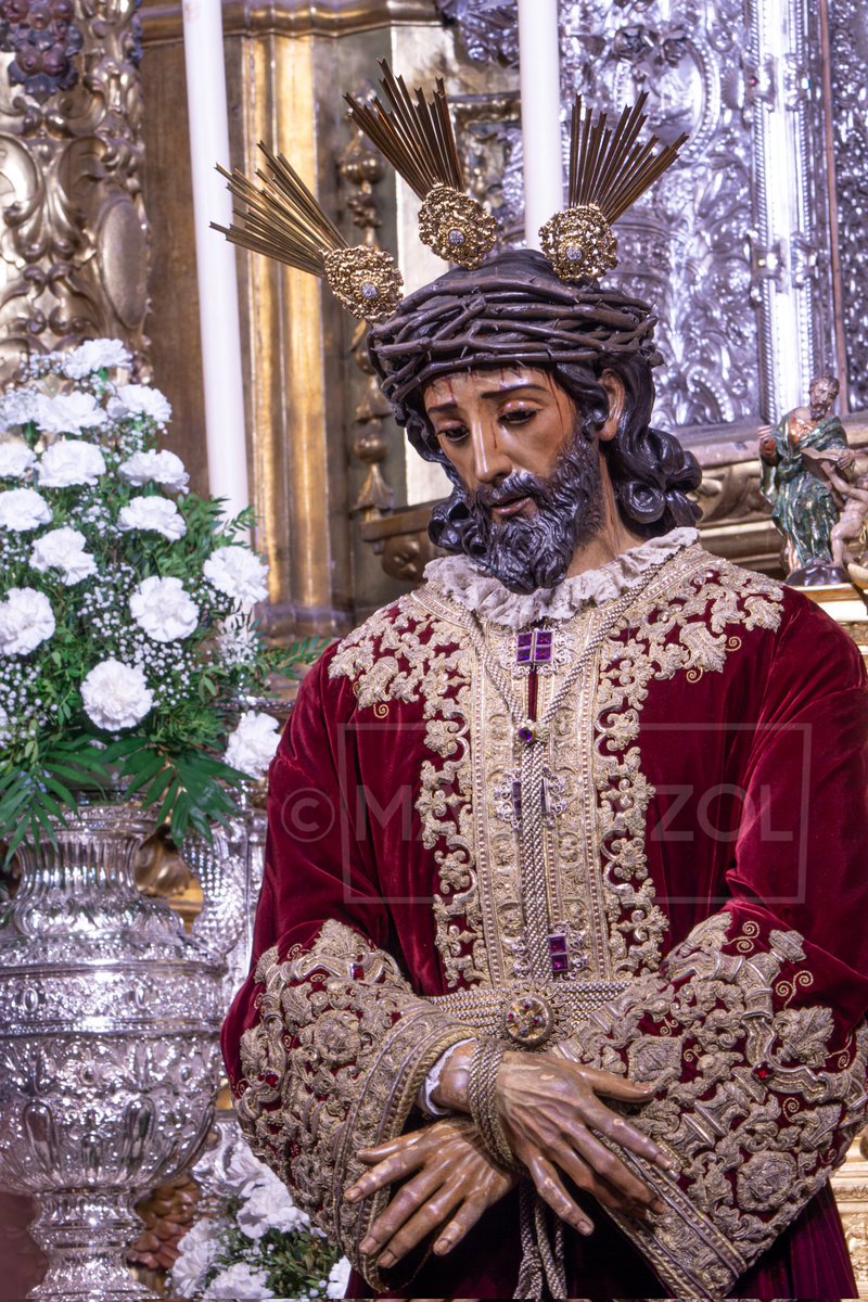 Sentenciado en la Macarena... 

#magonzol #SeñordelaSentencia #CristodelaSentencia #JesusdelaSentencia #ViernesdelSeñor #Sentencia #SentenciaMacarena #BasilicadelaMacarena #EsperanzaMacarena #HermandaddelaMacarena #HdaddelaMacarena #TDSCofrade