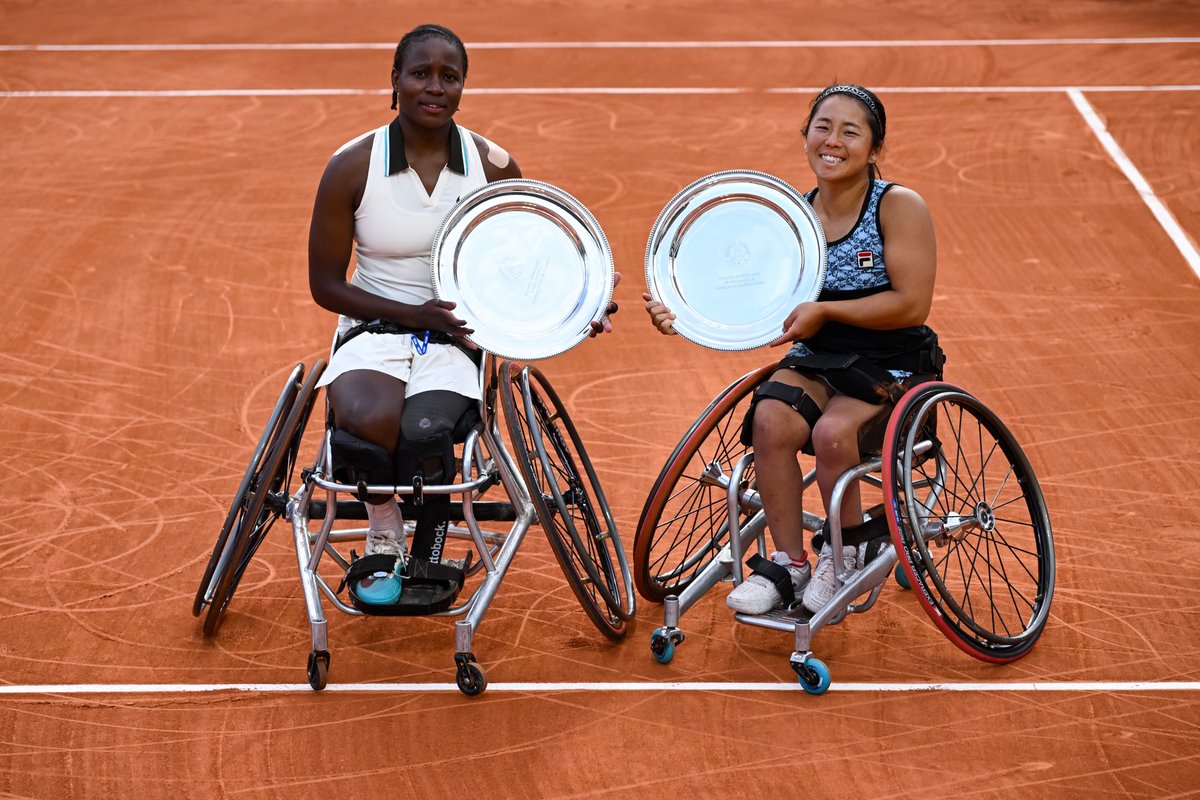 THREE-TIME GRAND SLAM QUEEN! 🏆

Montjane does it again! 🙌🏽 🇿🇦 

South Africa’s Kgothatso Montjane now joins the 3x Grand Slam club - and she's just getting started! 

Congratulations, KG! 👏 

📷 Daniel Kopatsch / ITF
#RolandGarros 
#WheelchairTennis