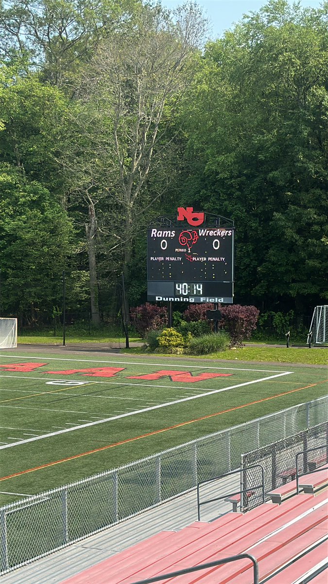 Catch me live on NC Athletics for the Ciac Quarterfinal Matchup between the #2 New Canaan Rams and the #7 Staples Wreckers. First draw at 4:00pm!  youtube.com/live/Tt0Zi18s5…  #ctglax