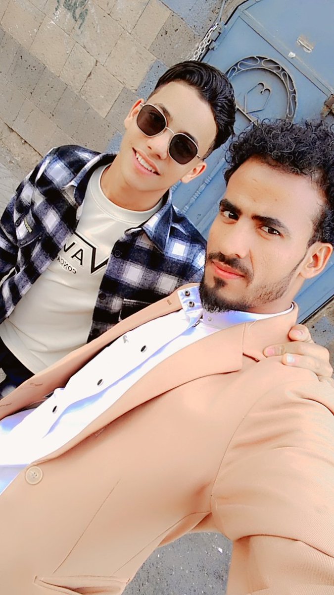 عيدًا سعيدًا مليء بالرأفه و الهنا
و كل عامٍ و أنتم في خير و فرح 🤍
صوره لطيفه تجمعني بأبن اخي الغالي😍❤️
#عيد_الأضحى_المبارك #عيديه_هاف_مليون #عيد_الصبح #عيدكم_مبارك