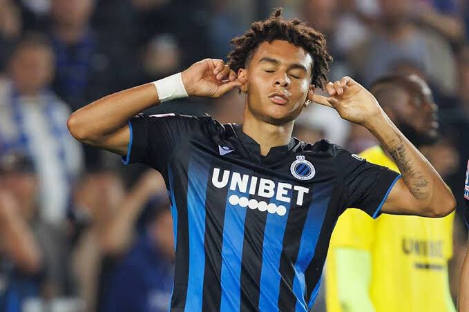 📌Antonio NUSA 
Brugge fabrikasında 5 yıl pişiyor , çıkıp leipzig firmasına geçiyor.
İtalyanları 45 dk da sürklase ediyor 
Çocuk 20 yaş Norveçli 
📌Beşiktaşın bütün teknik ekibi İskandinav ve biz bu tip çocukları ve benzerlerini ıskalıyoruz.
Şaka gibi
🔥🔥🔥