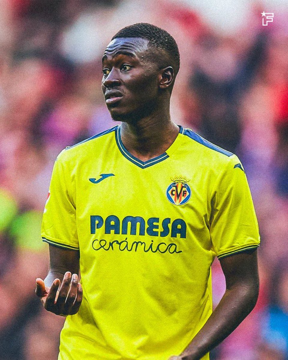 Foot Mercato (@footmercato) on Twitter photo Pape Gueye parle de la premiรจre fois oรน il a jouรฉ contre Lionel Messi ๐คฃ :
ยซ Eh lui, cโest une dinguerie ! Une fois au Vรฉlodrome, y a un corner, lui et moi on se croise, on se regarde ๐ฒ๐ ๐ผ๐ป ๐ฑ๐ถ๐ฟ๐ฎ๐ถ๐ ๐พ๐โ๐ถ๐น ๐ฒฬ๐๐ฎ๐ถ๐ ๐ฝ๐ฎ๐ ๐๐ถ๐๐ฎ๐ป๐ ! (rires)
Tโas vu sa tรชte sur Pape Gueye parle de la premiรจre fois oรน il a jouรฉ contre Lionel Messi ๐คฃ :
ยซ Eh lui, cโest une dinguerie ! Une fois au Vรฉlodrome, y a un corner, lui et moi on se croise, on se regarde ๐ฒ๐ ๐ผ๐ป ๐ฑ๐ถ๐ฟ๐ฎ๐ถ๐ ๐พ๐โ๐ถ๐น ๐ฒฬ๐๐ฎ๐ถ๐ ๐ฝ๐ฎ๐ ๐๐ถ๐๐ฎ๐ป๐ ! (rires)
Tโas vu sa tรชte sur