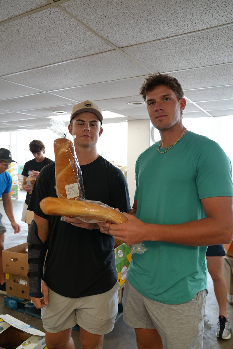 Luke Heyman (@lukehey28) on Twitter photo For many children, summer means empty stomachs. Help by making sure they get the proper meals needed - support Bread of the Mighty by using the link below! <a href="/Fl_Victorious/">Florida Victorious</a> #FVFoundation
breadofthemighty.org For many children, summer means empty stomachs. Help by making sure they get the proper meals needed - support Bread of the Mighty by using the link below! <a href="/Fl_Victorious/">Florida Victorious</a> #FVFoundation
breadofthemighty.org