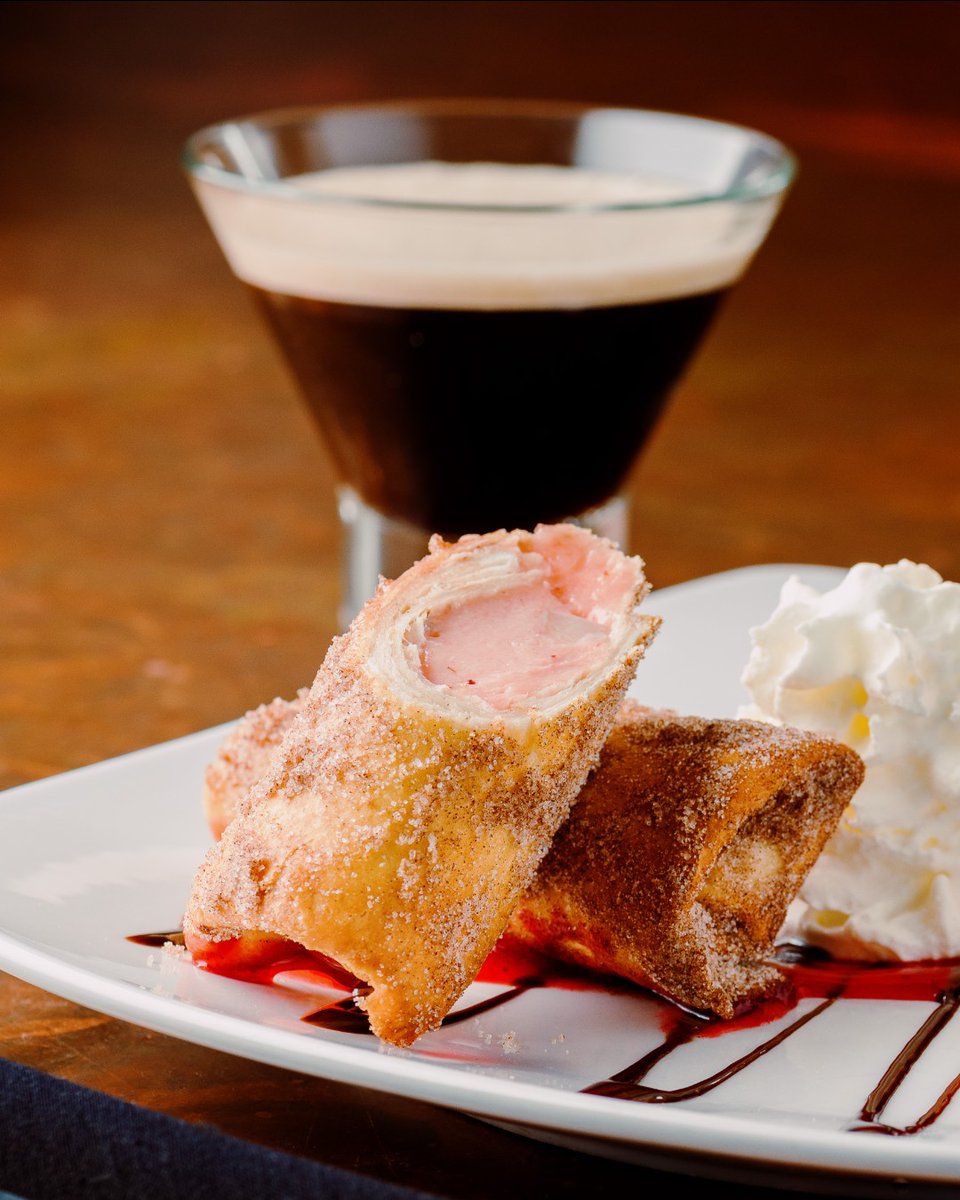 You made it through the week, so it's only right to treat yourself to dessert! 🍓 See you tonight!

#OldTownPourHouse #IllinoisRestaurants #IllinoisEats #Foodies #IGFoodies #FoodNearMe #IllinoisBar #Dessert #SweetTreat