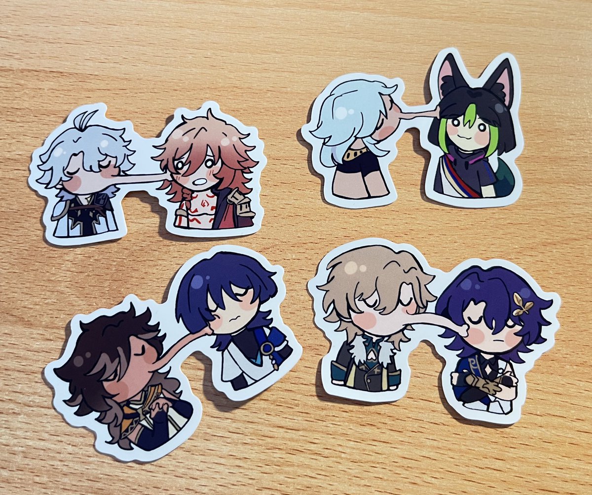 Will be at dokomi on saturday and giving some silly stickers away~ I‘m so excited to get looots of arts 🥹 Bis morgen!