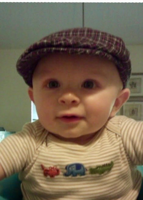 monahan_scott's tweet photo. Finn you loved this hat.  😃 https://t.co/2HRLLhc52F
