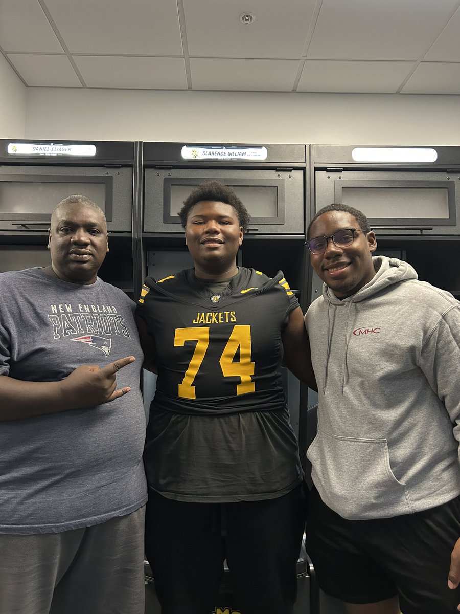 clarence gilliam (‘26) (@clarencegjhr) on Twitter photo Had a GREAT visit today <a href="/RMCfootball/">𝗥𝗔𝗡𝗗𝗢𝗟𝗣𝗛-𝗠𝗔𝗖𝗢𝗡 𝗙𝗢𝗢𝗧𝗕𝗔𝗟𝗟</a>! Very thankful & blessed for the invite from <a href="/Coach_NJackson/">Noah Jackson</a>! Learned a lot more about the campus and got to know a lot more about the coaching staff & etc. Can’t wait to be back on campus! <a href="/jhrosefootball/">JH ROSE FOOTBALL</a> <a href="/CoachMatthews76/">Trashon Matthews</a> Had a GREAT visit today <a href="/RMCfootball/">𝗥𝗔𝗡𝗗𝗢𝗟𝗣𝗛-𝗠𝗔𝗖𝗢𝗡 𝗙𝗢𝗢𝗧𝗕𝗔𝗟𝗟</a>! Very thankful & blessed for the invite from <a href="/Coach_NJackson/">Noah Jackson</a>! Learned a lot more about the campus and got to know a lot more about the coaching staff & etc. Can’t wait to be back on campus! <a href="/jhrosefootball/">JH ROSE FOOTBALL</a> <a href="/CoachMatthews76/">Trashon Matthews</a>