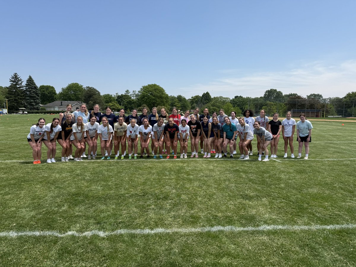 First week of <a href="/ViatorFlagFB/">Saint Viator Flag Football</a> Camp ✅ 
#GoLions