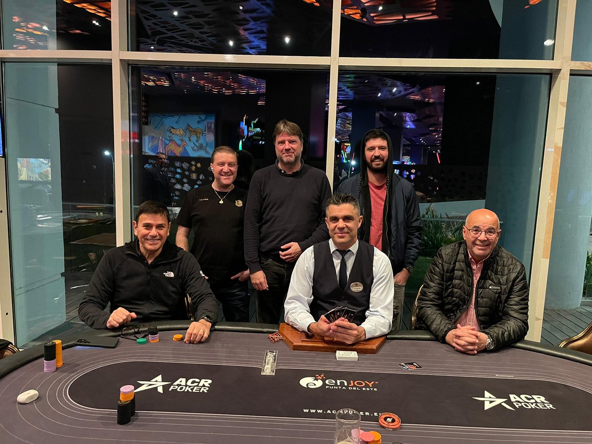♠️ ¡Finalizó una nueva semana de torneos en el Poker Room!

El último campeón fue Mauricio Pinochet, que cerró la semana llevándose USD 1.950 🏆🔥

🃏 Cada martes y jueves se vive el poker en su mejor versión: grandes manos, buenos momentos y una comunidad que no para de crecer.