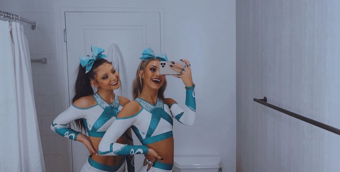 IBclapback's tweet image. did this pic have a chokehold on anyone else