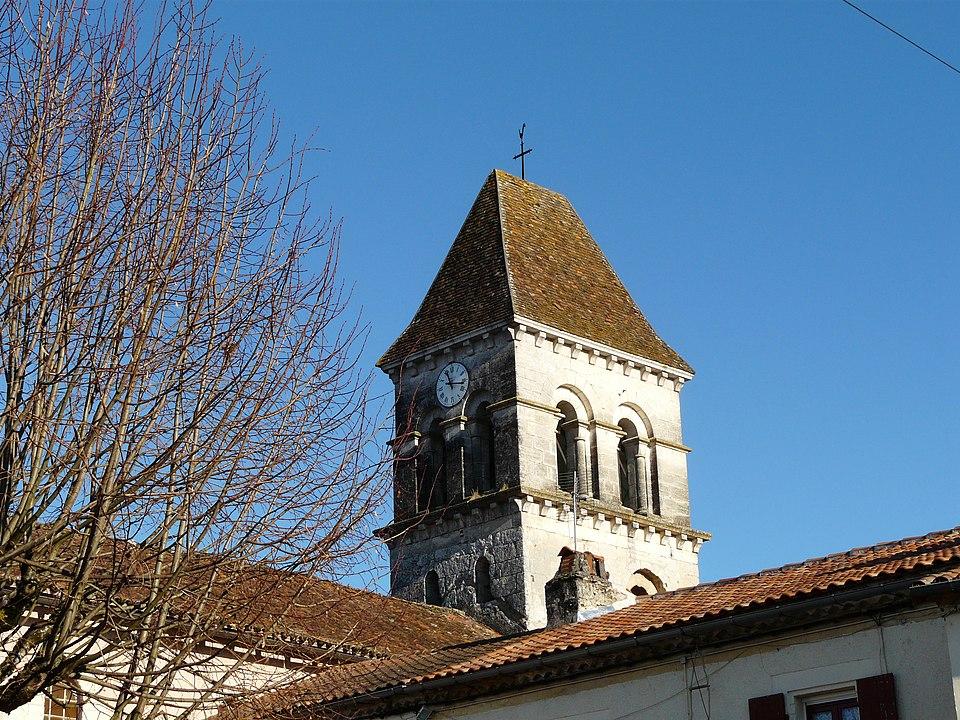 Eglise Saint-Pierre-ès-Liens à #SaintPierredeCôle (#Dordogne) Construction XIe siècle, XIIe siècle. Eglise : inscription par arrêté du 15 novembre 1926.
Suite 👉 monumentum.fr/monument-histo…
#Patrimoine #MonumentHistorique