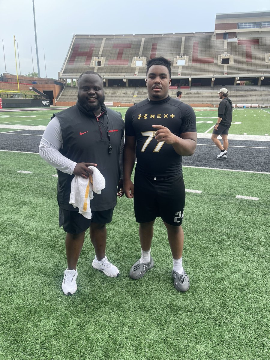 SergioMason (@sergbhow) on Twitter photo WENT OUT THERE AND EARNED MY RESPECT FROM EVERYBODY 🤝🏾 <a href="/_CoachJames/">Coach James</a> <a href="/WKURecruiting/">WKU Football Recruiting</a> <a href="/WKUFootball/">WKU Football</a> <a href="/iamcoachrock/">Rockshawn McNeil</a> WENT OUT THERE AND EARNED MY RESPECT FROM EVERYBODY 🤝🏾 <a href="/_CoachJames/">Coach James</a> <a href="/WKURecruiting/">WKU Football Recruiting</a> <a href="/WKUFootball/">WKU Football</a> <a href="/iamcoachrock/">Rockshawn McNeil</a>