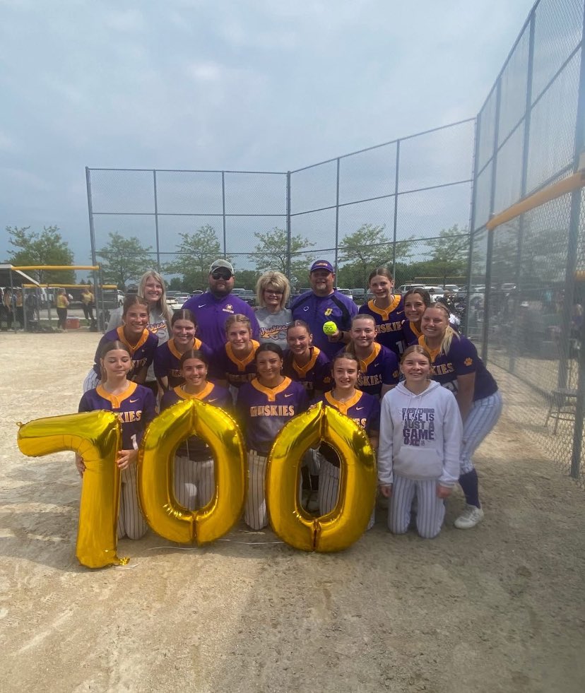 Congrats to Coach Bob Lape on getting his 700th career victory! <a href="/IGHSAU/">IGHSAU</a>