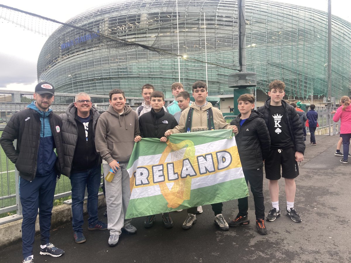 artilleryyc's tweet image. Friday night at the Aviva Stadium with a wee squad to watch Ireland against Senegal. A couple of the lads are working with us in the morning although we’ll not get back until after midnight..should be some craic.